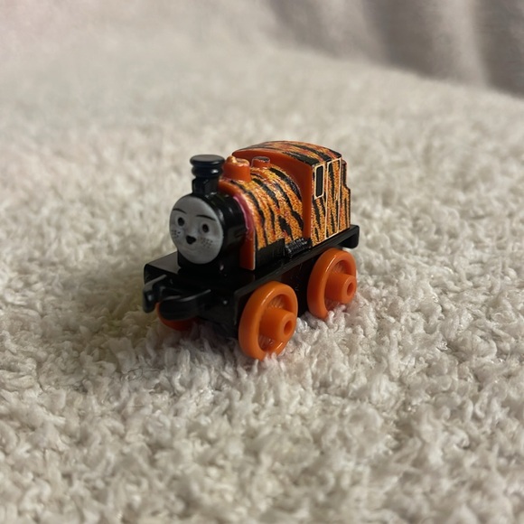 Thomas & Friends MINI’S - Picture 8 of 8